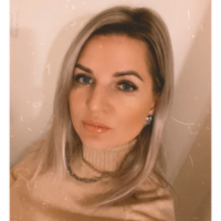 Елена Савенкова