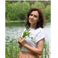 Юлия Струк