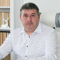 Роман Удалов