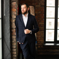 Олег Бусень