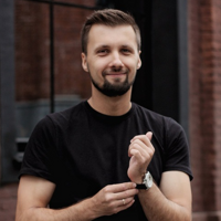 Александр Глухов