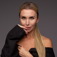 Наталья Попова