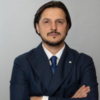 Александр Перевалов