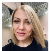 Марина Петрова