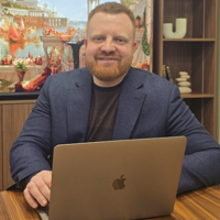 Дмитрий Гусев