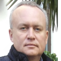 Олег Бушуев