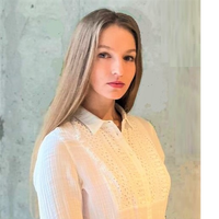 Екатерина Столярова