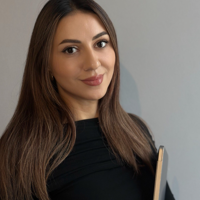 Полина Акопян
