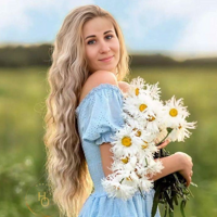 Алена Холмогорова