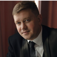 Виталий Иванов