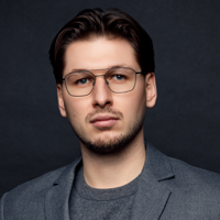 Дмитрий Кайер