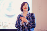 Анна Каразеева