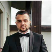 Роман Акулов