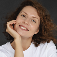 Елена Изотова