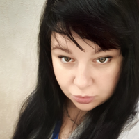 Юлия Азарова