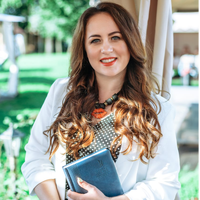 Елена Шестопалова