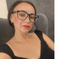Эльвира Любенцова