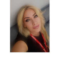 Елена Лавлинская