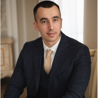 Александр Власов