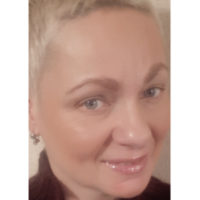 Анжела Остроухова
