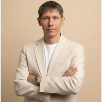 Павел Каменев