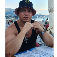 Максим Власов