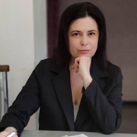 Елена Середа