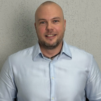 Роман Леонтьев