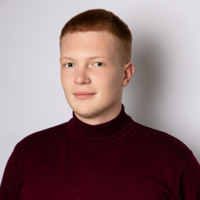 Максим Золотых