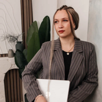 Елена Колос