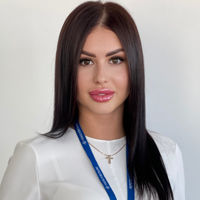 Алина Вайнер