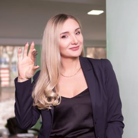 Гуля Сопрунова