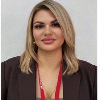 Алена Сазанова