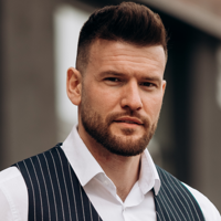 Владимир Чалов