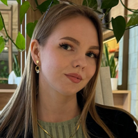 Екатерина Попова