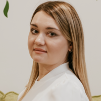 Ангелина Сметаненко