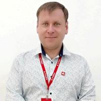 Олег Курников