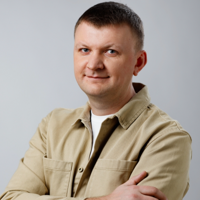 Максим Угольников