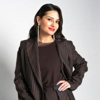 Виктория Попикова