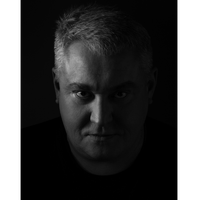 Олег Захаров