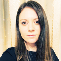 Арина Белова