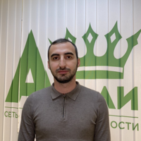 Роберт Худавердиев