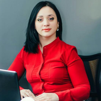 Карина Стешакова
