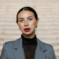 Анна Сержантова