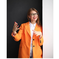 Елена Устинова