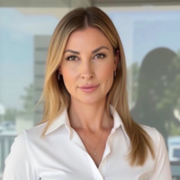 Влада Смолина