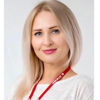 Елена Литвинова