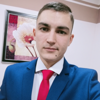 Руслан Крауз