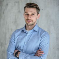 Максим Горшков