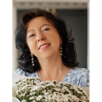 Елена Невзорова